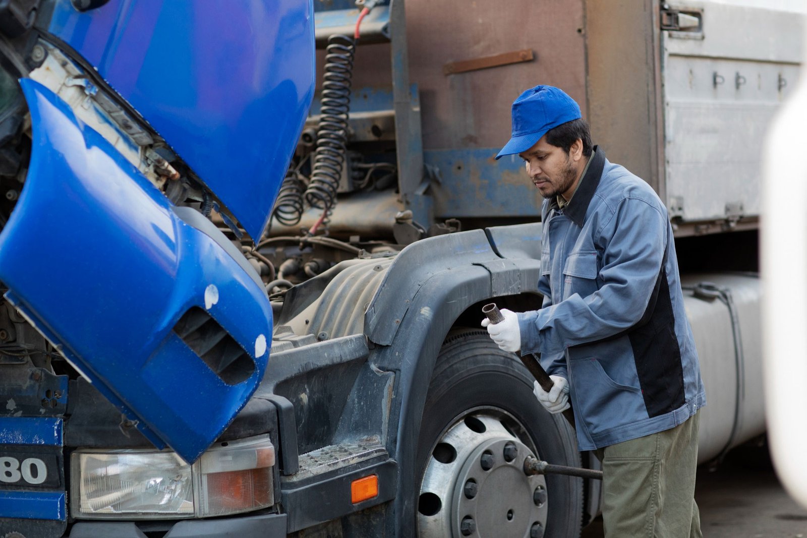 Truck & Trailer Repair in Melbourne