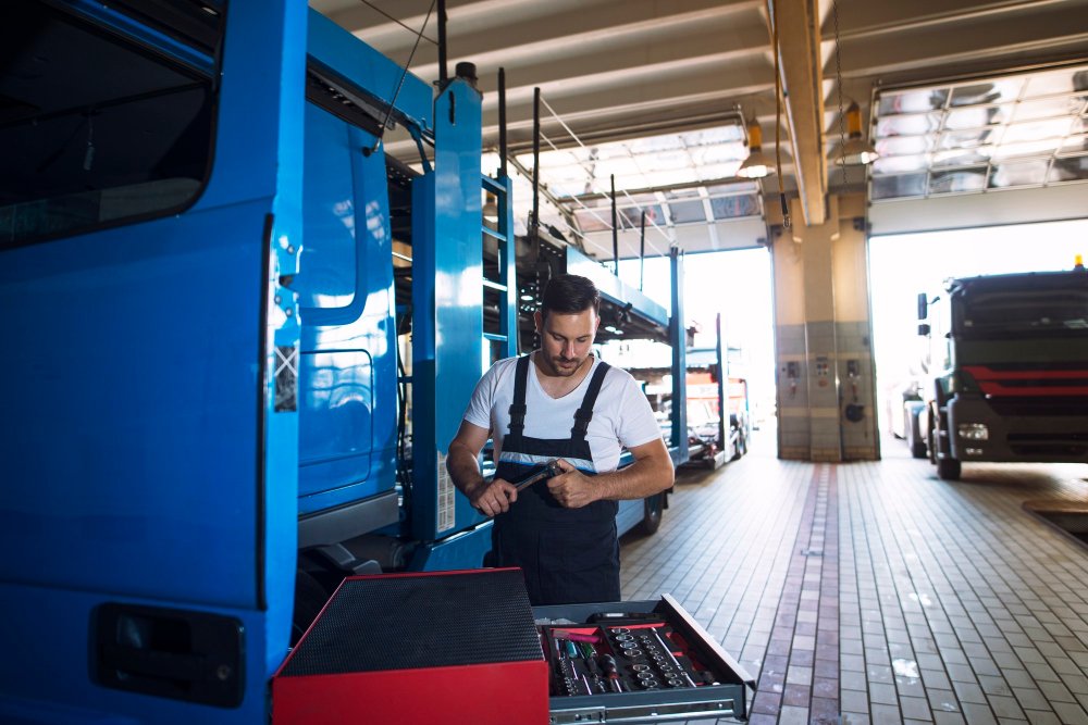 Mobile Diesel Mechanic Hallam